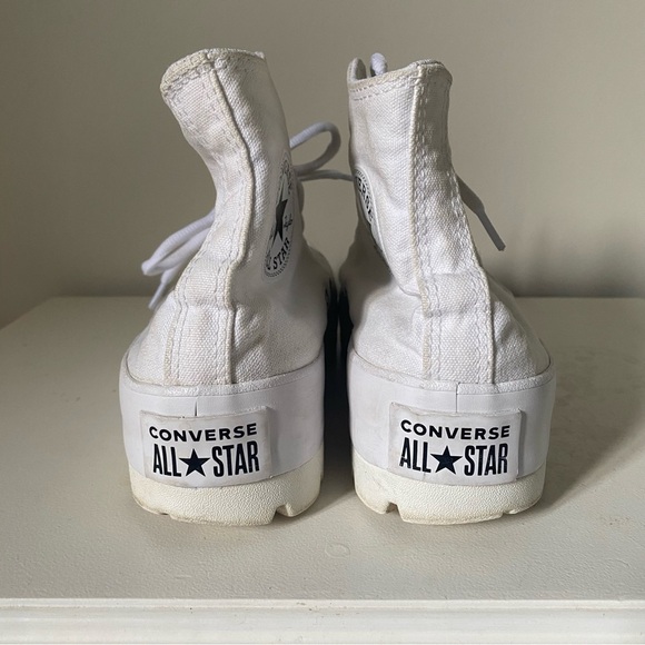 Converse All Star Chuck Taylor White Lugged High Top Sneakers Woman’s 7 - Picture 3 of 12
